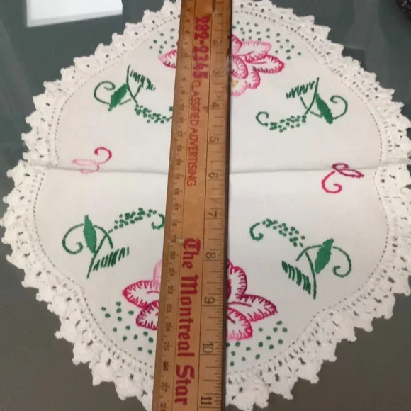 Vintage European Hand Crafted Doiley with Lotus Flowers - Picture 3 of 7